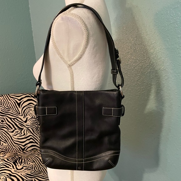 Small Black Coach Purse. EUC - Picture 2 of 6